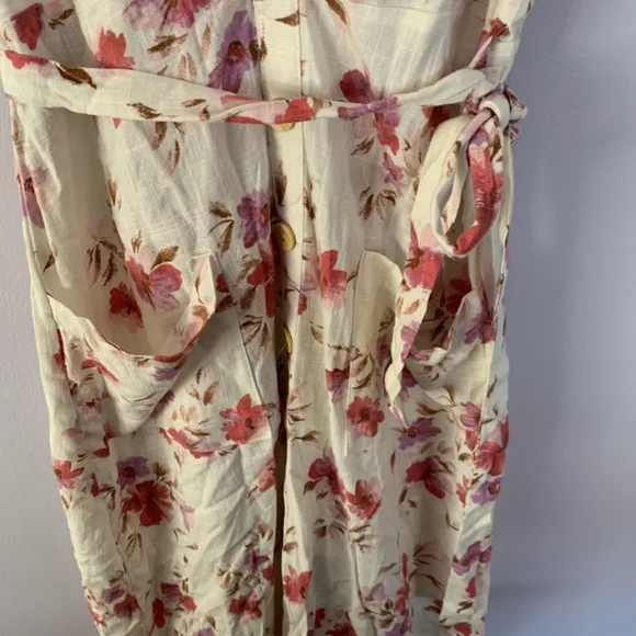 Cream floral dress - Picture 9 of 9